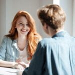 gesprek met een vrouw